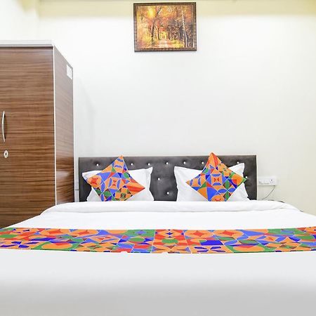 Fabhotel Crown Park إندور المظهر الخارجي الصورة